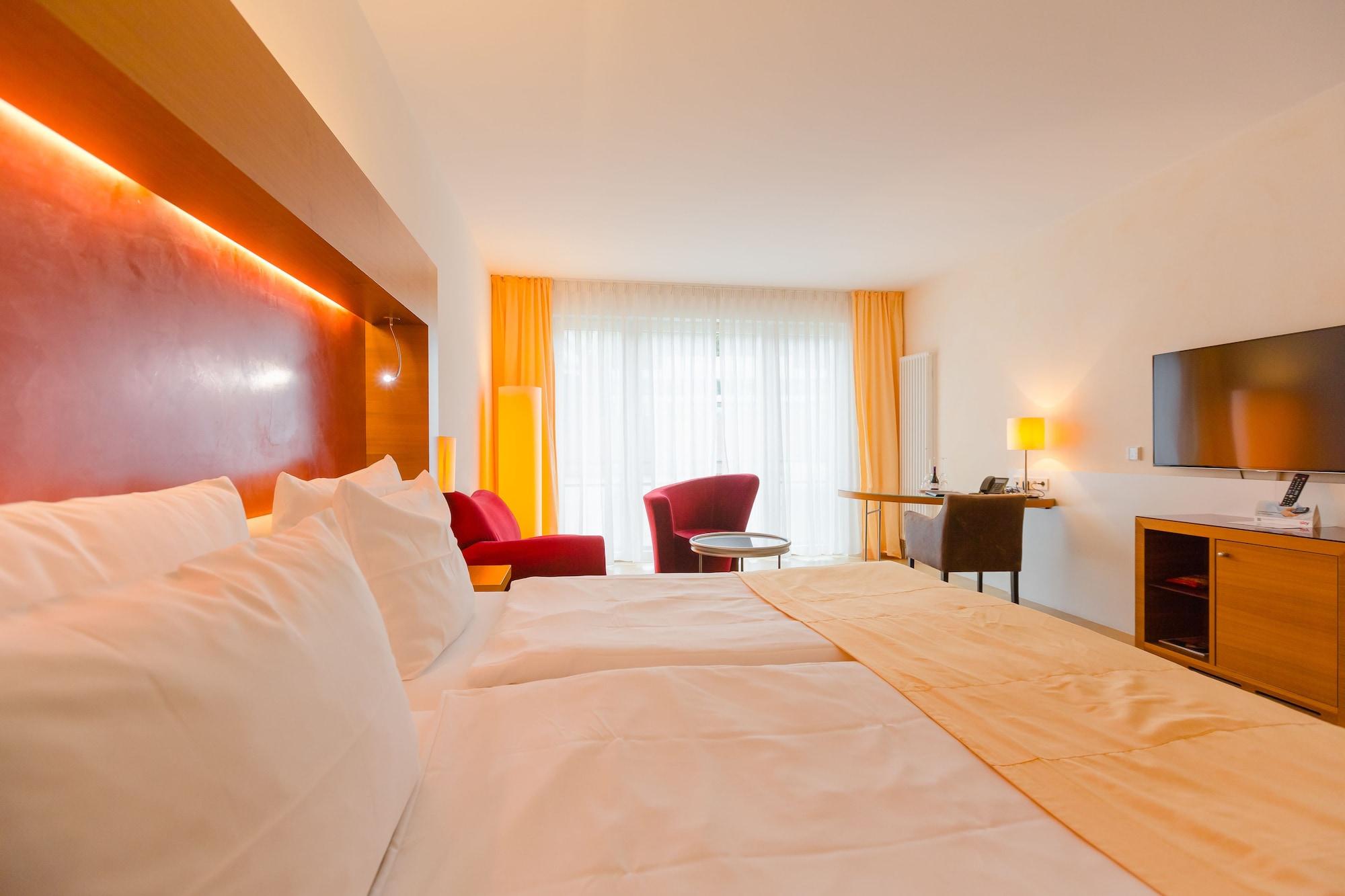 Aqua Aurelia Suitenhotel An Den Thermen Baden-Baden Exterior photo